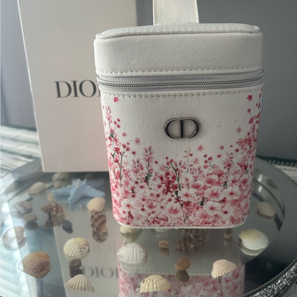 Dior Pink Floral Vanity Case - Picture 2 of 6